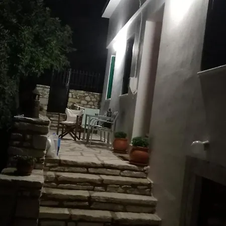 公寓 με θέα το χωριό & το όρος ζευς! *