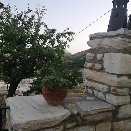 με θέα το χωριό & το όρος ζευς! 公寓