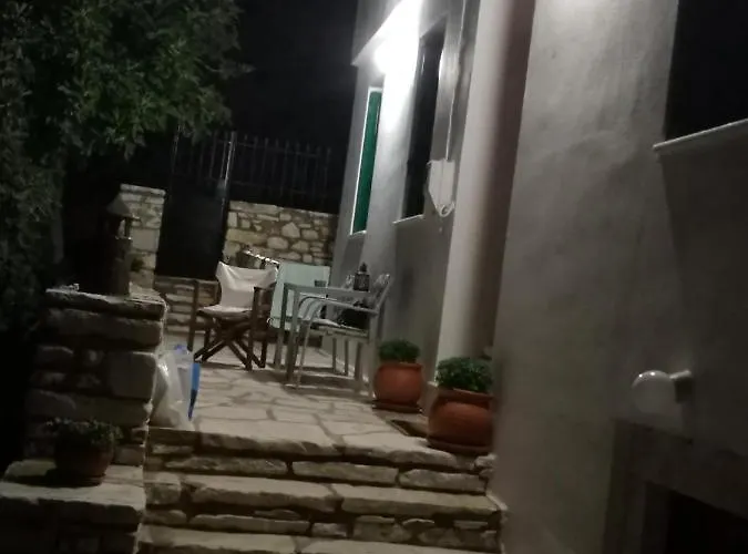 Апартаменты με θέα το χωριό & το όρος ζευς! *