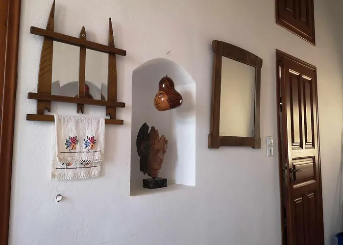 με θέα το χωριό & το όρος ζευς! Апартаменты Aperathos